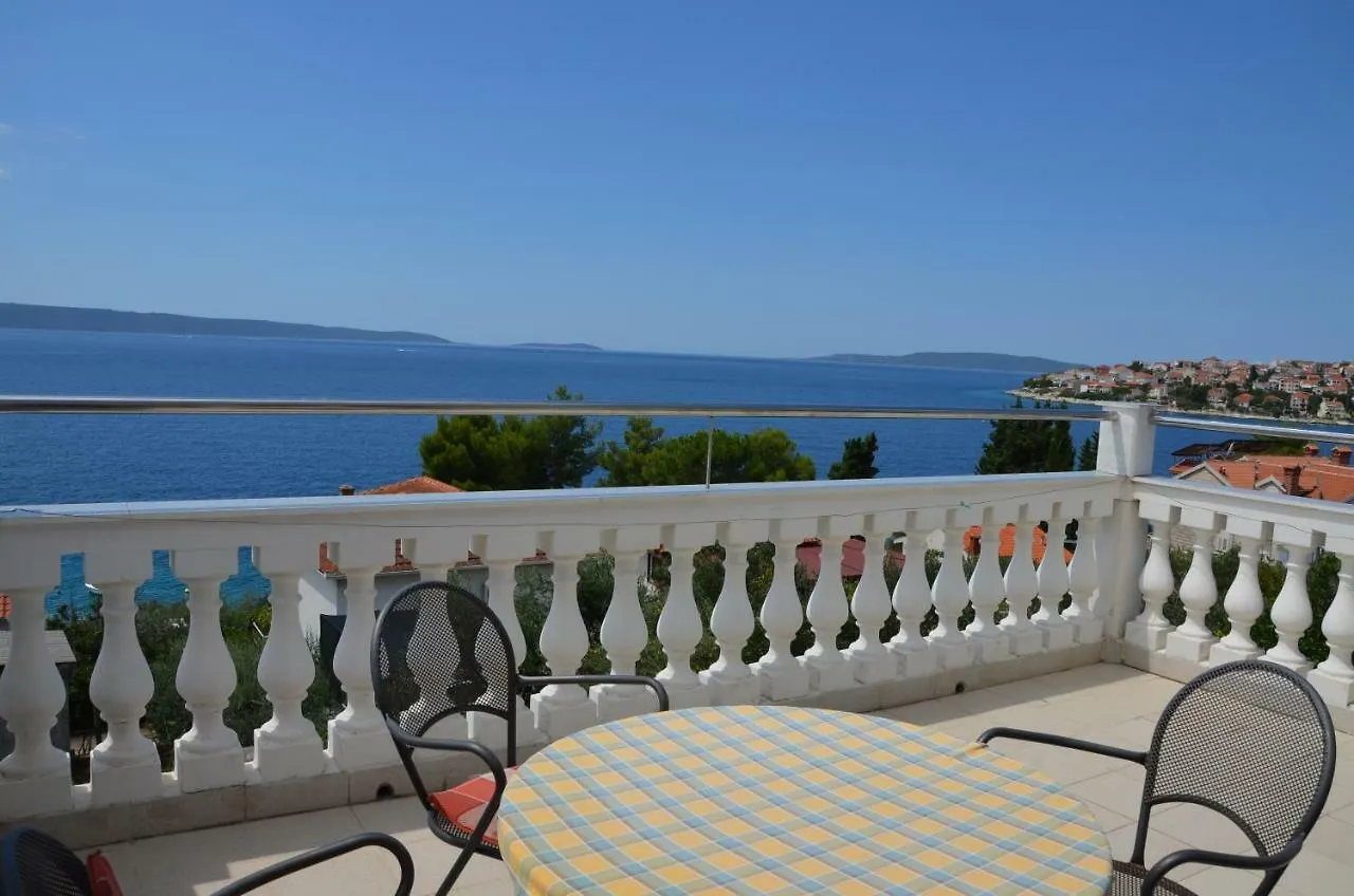 Apartment Jure Trogir